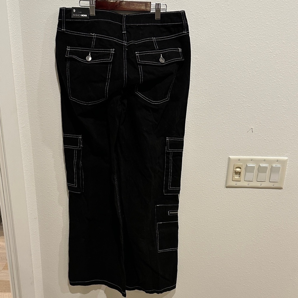 Fashion Nova Black Flare & Wide Leg Jeans - Picture 4 of 5